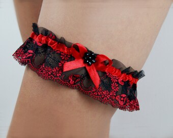 RED BLACK LACE SATIN STRETCH BRIDAL GARTER HEN PARTY NIGHT WEDDING BURLESQUE BOW RED BLACK LACE SATIN STRETCH BRIDAL GARTER HEN PARTY NIGHT WEDDING BURLESQUE BOW
