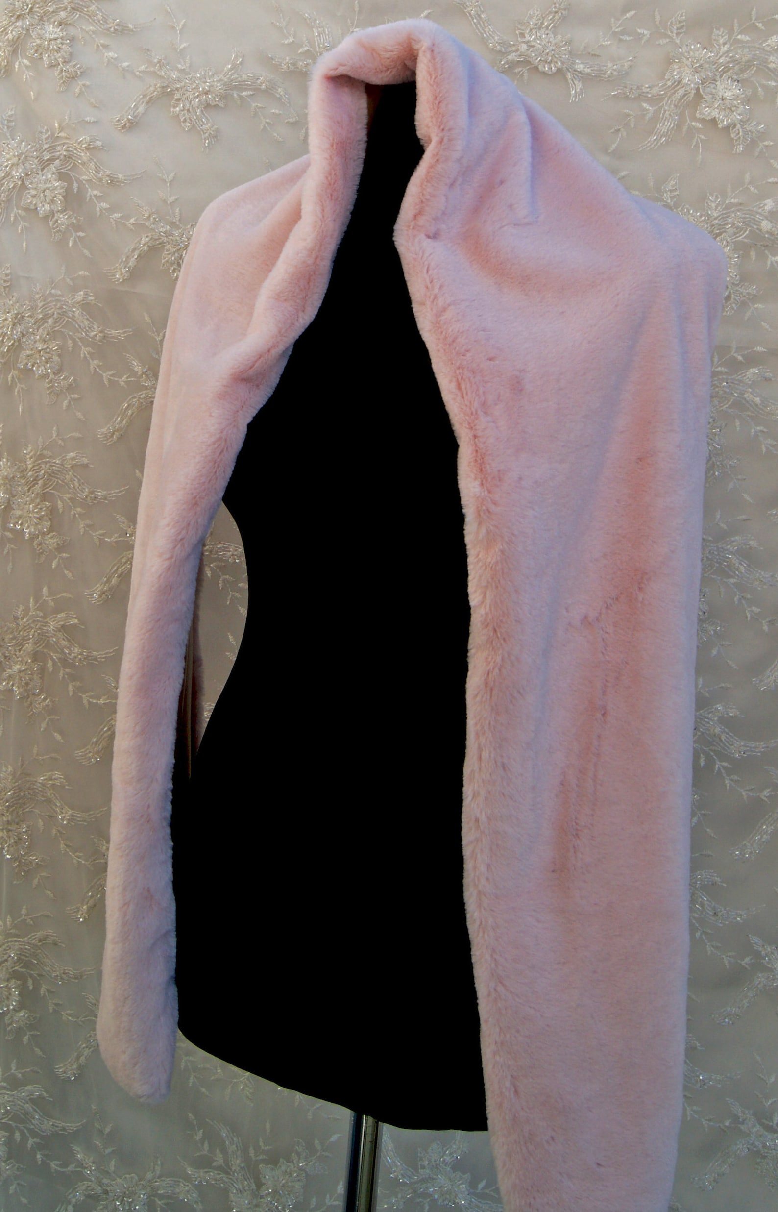 faux fur shawl pink
