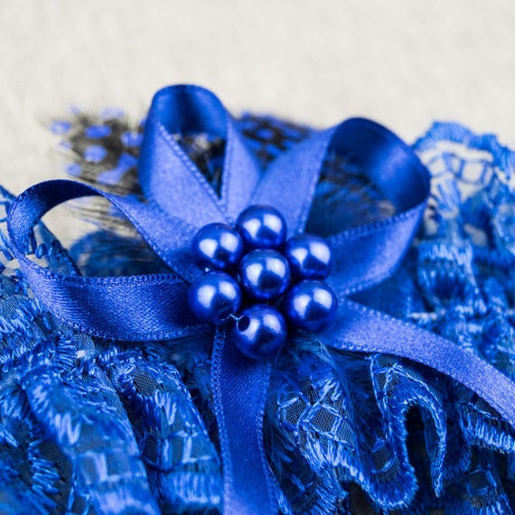 Giarrettiera Matrimonio Bianca Con Strass Blu (2 Pezzi) – Accessori Sposa Eleganti Per Il Lancio, Perfetti Per Il "qualcosa Di Blu" - 2
