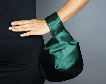 Sac à main en satin avec noeud japonais vert foncé Mariage, fête, occasion spéciale, sac simple et élégant