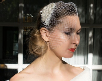 Birdcage veil / russian veil / elegant classical bridal veil white birdcage headpiece headband or clip couture bride bridal dress accessory