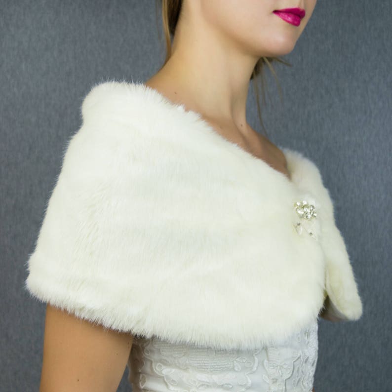 Ivory Minx Faux Fur Shrug wrap capelet shawl wedding party Etsy