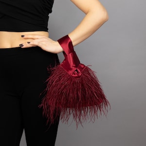 Sac bordeaux sac japonais noeud sac à main bordeaux plumes pochette bordeaux plumes sac de mariée sac bordeaux sac de mariée unique
