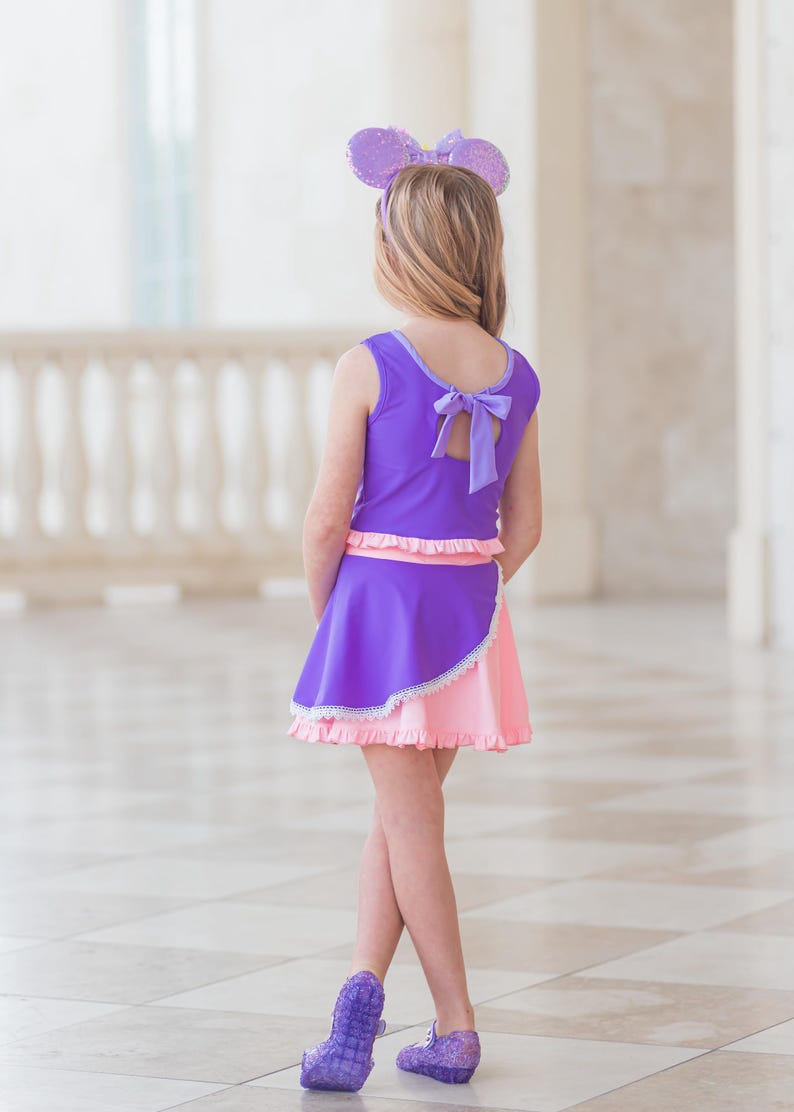 Rapunzel athleisure set, Rapunzel athletic set, Rapunzel comfortable outfit, Rapunzel outfit image 4