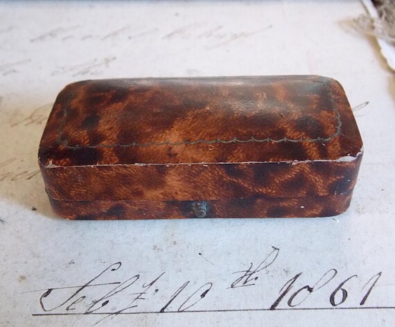 Antique Vintage Tortoiseshell Effect Empty Cuffli… - image 3