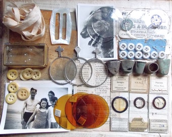 Lot - F, A collection of vintage collectables, components for mixed media art, altered art, assemblage, printer's trays etc. x 43 items