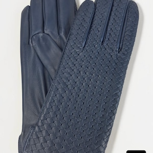 woven leather gloves with intrecciato texture, genuine sheepskin lining and smooth palm.