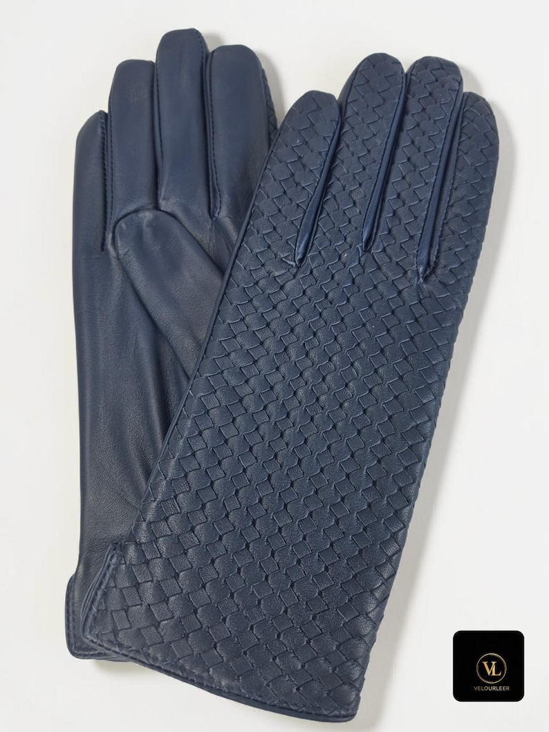 woven leather gloves with intrecciato texture, genuine sheepskin lining and smooth palm.