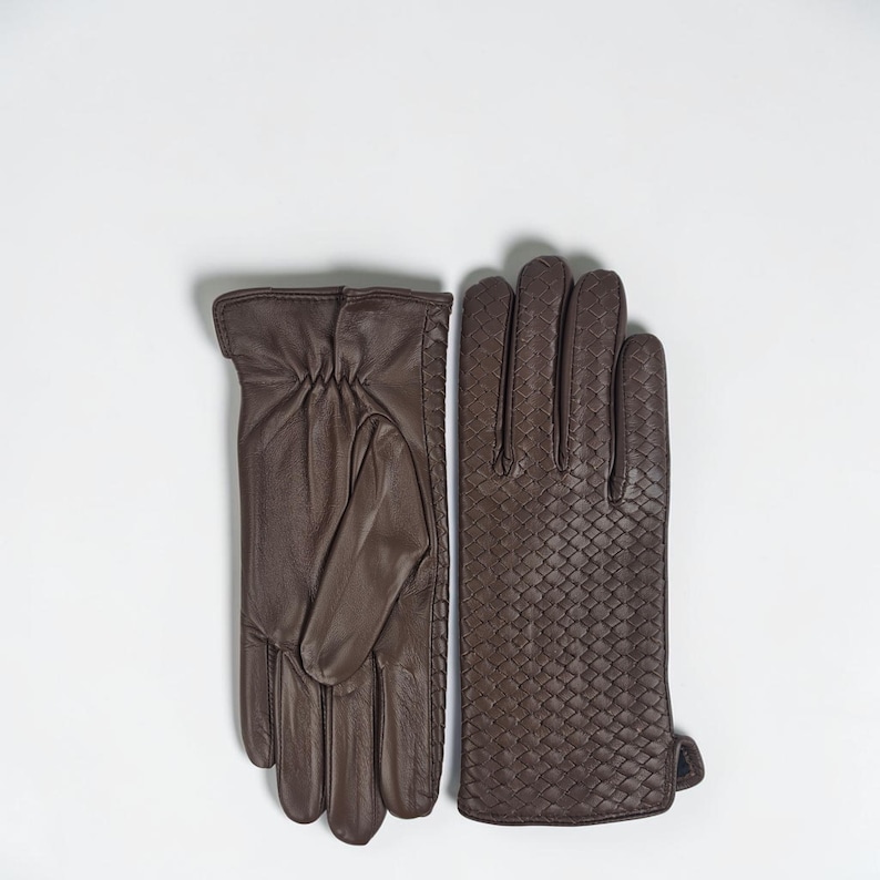 woven leather gloves with intrecciato texture, genuine sheepskin lining and smooth palm.