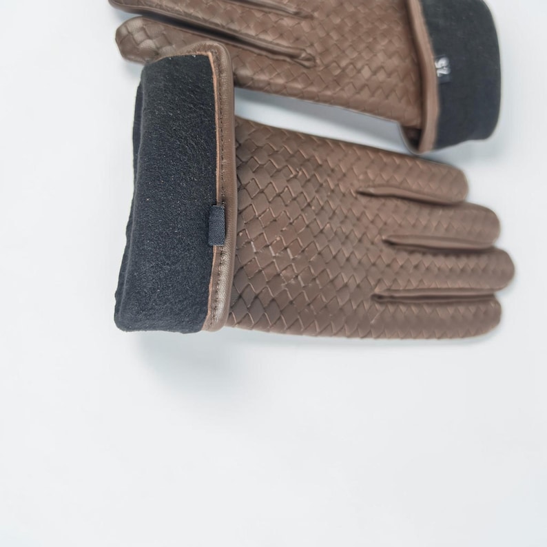 woven leather gloves with intrecciato texture, genuine sheepskin lining and smooth palm.