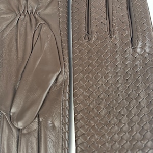 woven leather gloves with intrecciato texture, genuine sheepskin lining and smooth palm.