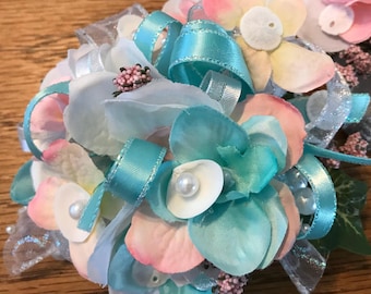 Beach Seashell Wrist Corsage: Pearl Bracelet, Teal & Pink Blooms