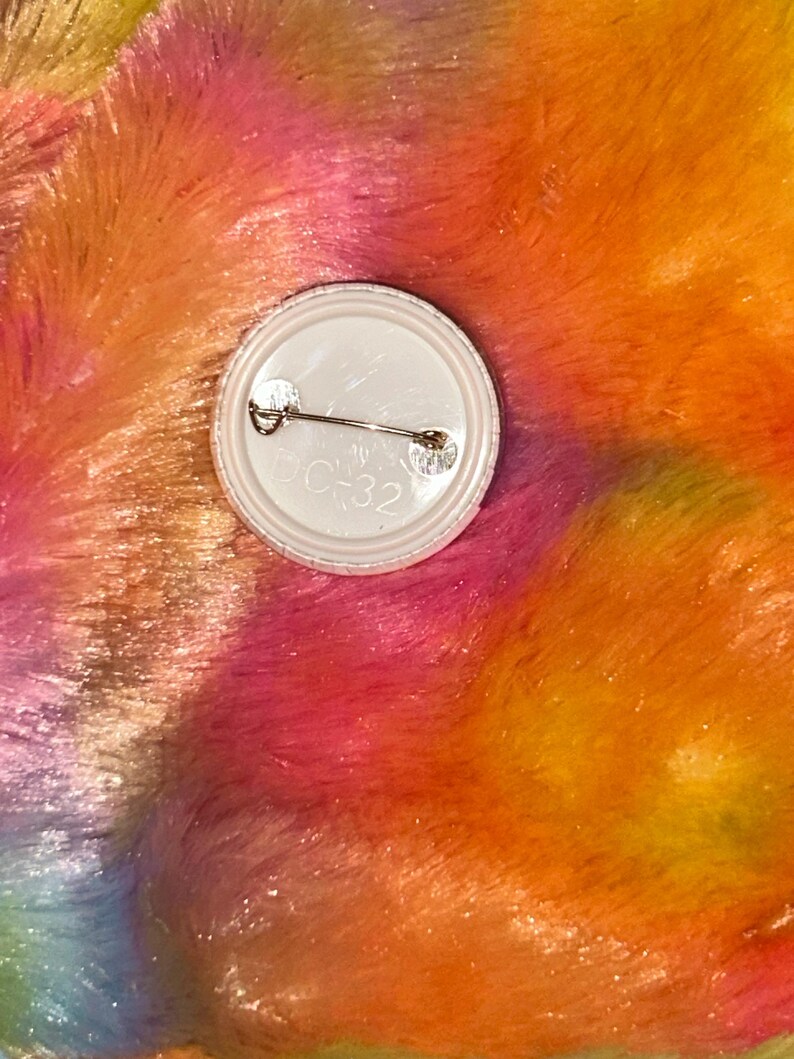 Przycisk z flagą dumy dla osób niebinarnych zdjęcie 2