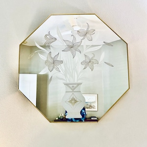 LOCAL PICK UP Only——&gt; 36”x 36”octagon etched mirror beautiful