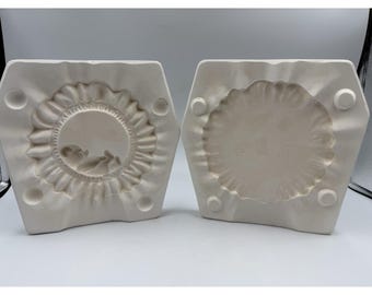 Vintage 1985 McCloud 817 Ceramic Slip Casting Mold Bear Hoop 8.5"x8"