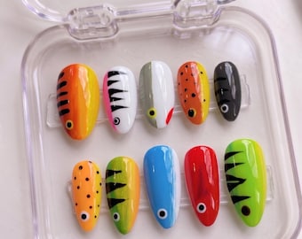 Fishing Lure Press On Nails: Novelty Fish Nail Art, Handpainted Almond Glue On
