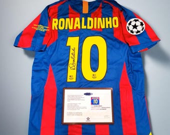 Maillot trikot imprimé Ronaldinho Barcelone 2005-06 signé