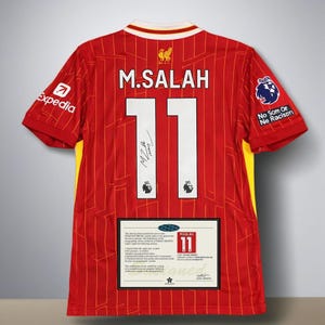 Camiseta de fútbol estampada firmada por Mohamed Salah del Liverpool 2024-25