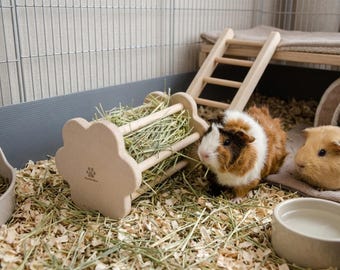 Wooden Flower Hay Feeder for Rabbits and Guinea Pigs, Freestanding No Mess Holder