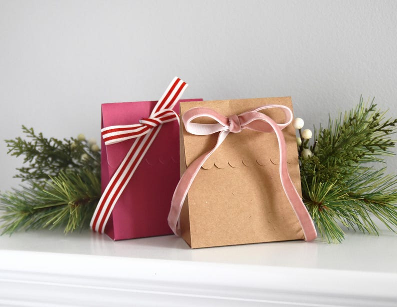 Scallop Gift Box SVG Template, Cutting Files, Party Favor (Digital Download) image 8