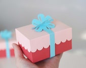Gift Box SVG CUTTING FILES for Cricut or Silhouette / Pretty Scallop Gift Card Holder Template / Set of 2 Small Cute Treat Boxes with Bow