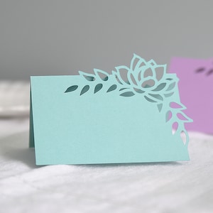 Plaatskaart SVG-SNIJBESTANDEN voor Cricut, silhouet / Boho lentebloem tabelinstelling / bruiloft tafeldecor naammarkeringen / babyshower