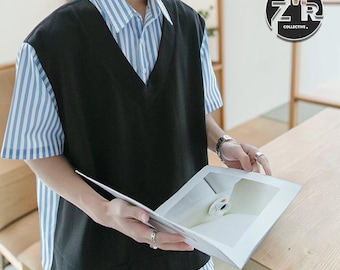 Camisa listrada em camadas | Regata oversized com decote em V | Ideal para o dia a dia | Estilo minimalista e elegante