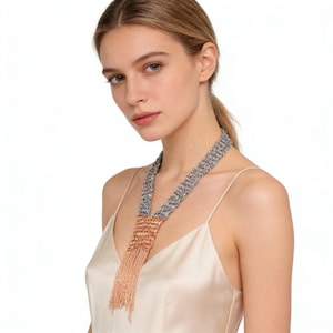 Meerstrengige ketting met kwastjes - lange metalen franjehanger, gelaagde statement sieraden, moderne elegante ketting voor dames