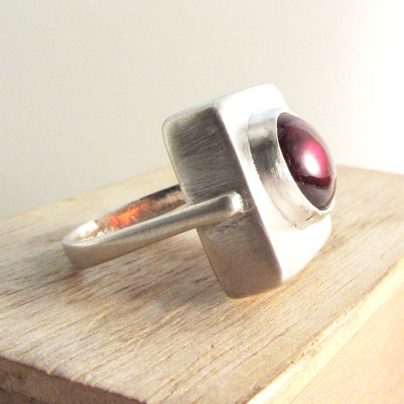 Sterling Silver Box Ring with Garnet image 3