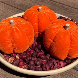 Primitive Fall Halloween Orange Micro Velvet Pumpkin Ornies, 3