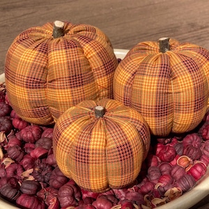 Primitive Fall Halloween Multicolor Homespun Pumpkin Ornies 3 Diff Sz