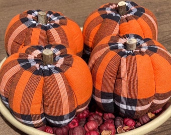 Primitive Fall Halloween Orange, Blaxk, White Homespun Pumpkin Ornies, set of 4