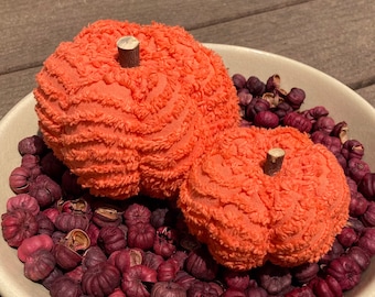 Primitive Fall Halloween  Hand Dyed Chenille Pumpkin Ornies, 2
