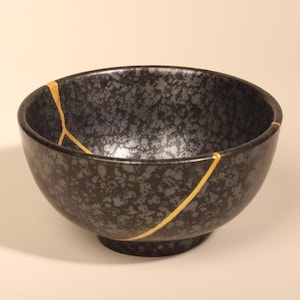 Kintsugi Bowl, Handmade Gold Repair Kintsugi Pottery Gift, Wabi Sabi Decor