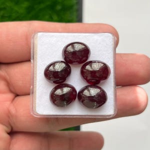AAA Naturlig Glasfylld Rubin Oval Cabochon | 13-15 mm Lös Ädelsten för Smyckestillverkning, (5 st)