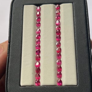 Rubi Natural AAA (Preenchido com Vidro) Facetado | Corte Oval 3 x 4 mm | Gemas Soltas Calibradas | Quantidade Disponível, para Joias
