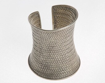 Sterling Silver Hill Tribe Braided round Cuff Bracelet Sterling Silver Hill Tribe Braided round Cuff Bracelet