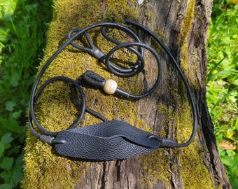 Stone Throwing Sling – Handmade Leather Shepherd Sling, Italian Leather