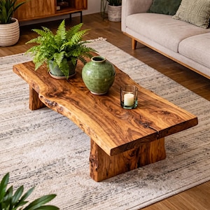 Houten salontafel met Live Edge - Rustiek laag meubilair voor natuurlijk woondecor - Handgemaakt middelpunt van een teruggewonnen boerderij - Uniek zijstuk