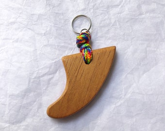 Llavero de aleta de surf hawaiana Koa