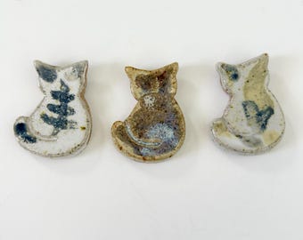 Reposapalillos de cerámica con forma de gato, hechos a mano - Juego de 3