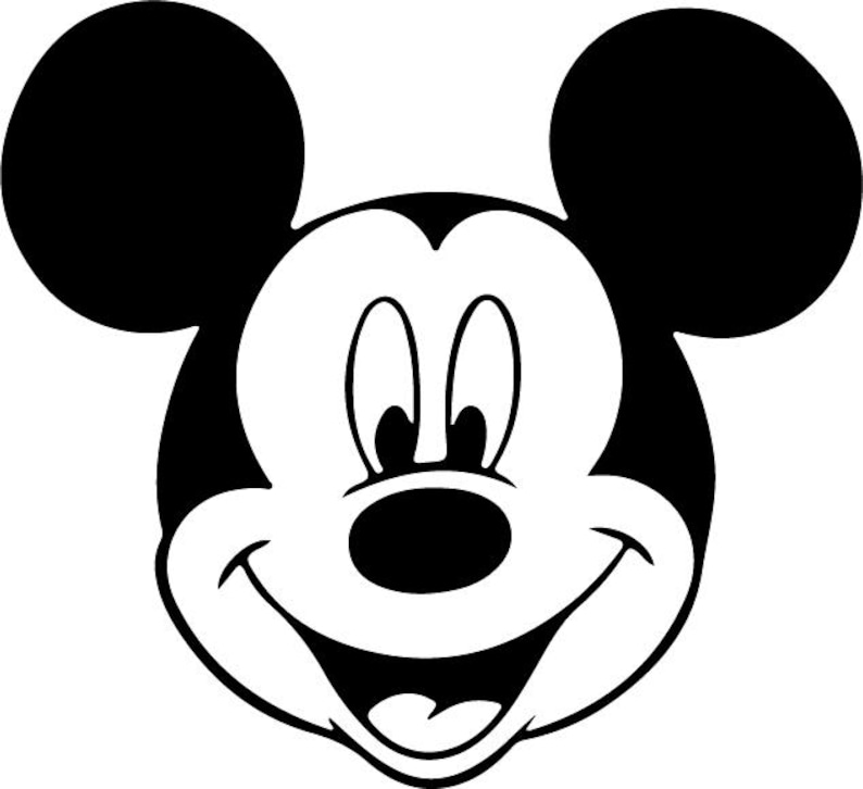 Op de afbeelding: Een zwart-wit illustratie van Mickey Mouses gezicht. Het iconische stripfiguur heeft grote, ronde zwarte oren, een wit gezicht en een lachende mond. De afbeelding is een klassieke weergave van het Disney-personage.