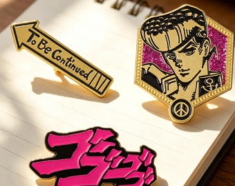Spilla divertente con citazione anime "Continua con la freccia meme" Spilla smaltata Spilla a cartone animato fantastica