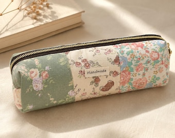 Estuche para lápices hecho a mano con retazos, estuche floral con cremallera, organizador de bolígrafos para mujer, bolsa para útiles escolares, accesorio de escritorio, estuche de viaje para brochas de maquillaje.