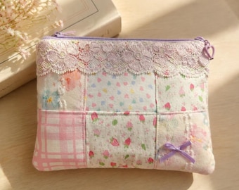 Monedero floral hecho a mano, neceser con cremallera de patchwork en tonos pastel, estuche de maquillaje, estuche de cosméticos de encaje, regalo para mujeres, bolso de accesorios kawaii.