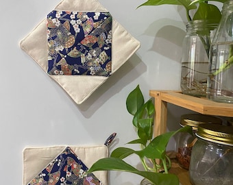 Un paio di presine trapuntate patchwork