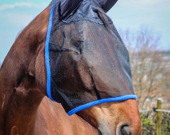 Masque anti-mouches avec oreilles