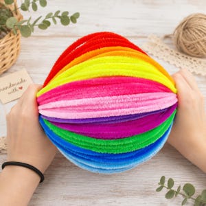 Colorful Pipe Cleaner Crafts for Kids – DIY Chenille Stem Craft Ideas, Handmade Fun Projects