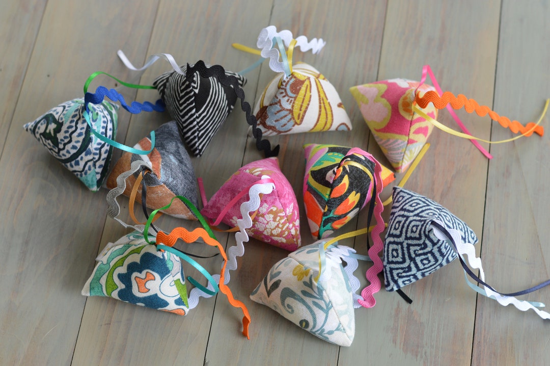 Handcrafted Cat Toy Catnip Pyramid Etsy