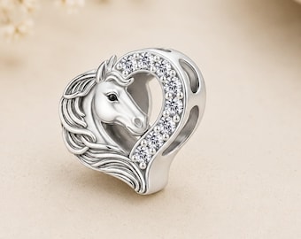 馬のハートチャームビーズ、馬好きのためのブレスレットチャーム、エレガントな馬のジュエリー、パンドラブレスレット用の動物チャームビーズ、馬好きへのギフト